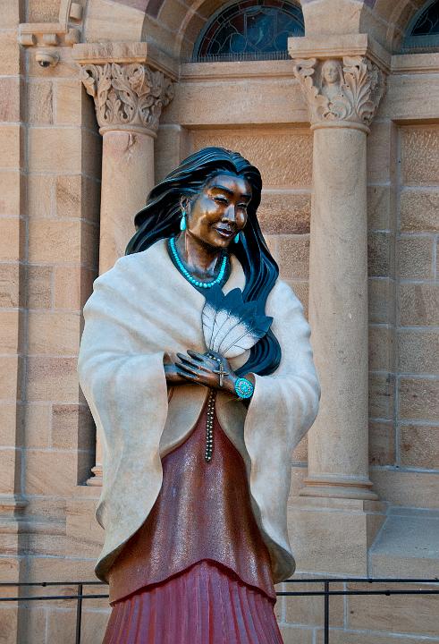 Santa Fe Catherdral Basilica St Francis Assi Statue 1719.jpg